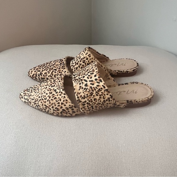 Matisse Berlin Leopard Print Mules Calf Hair Pointed Toe Size 7 - Picture 3 of 8
